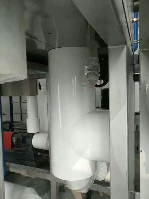 �ܵ�����